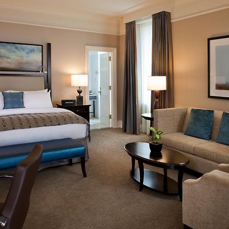 Fairmont Palliser YYC Camera foto